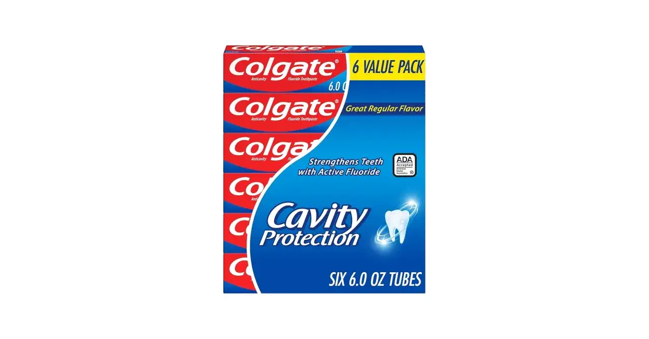 Colgate Cavity Protection – najlepsza pasta na próchnicę w opakowaniu 6 sztuk. Zapewnia ochronę zębów dzięki aktywnemu fluorkowi.